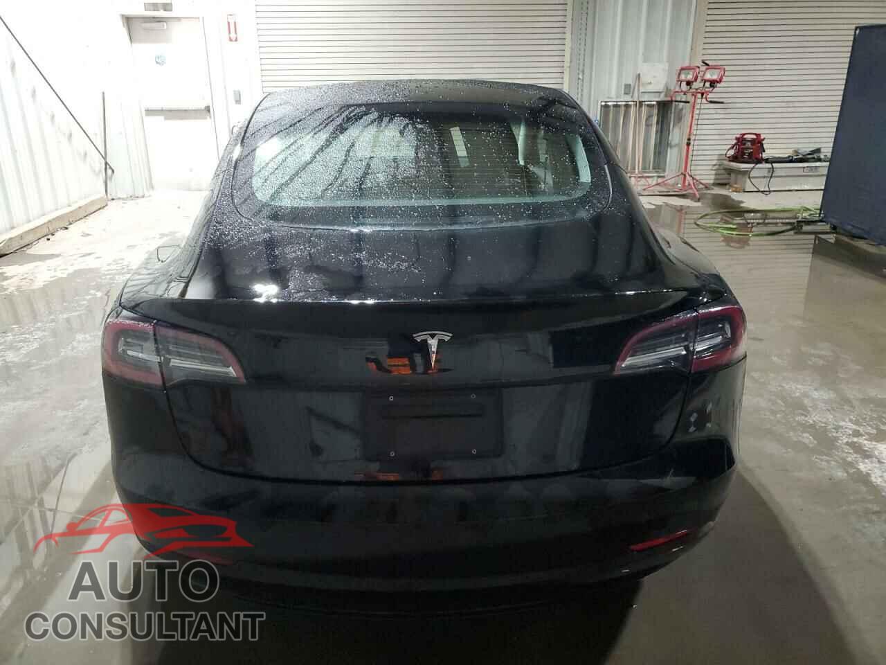 TESLA MODEL 3 2022 - 5YJ3E1EA6NF369055
