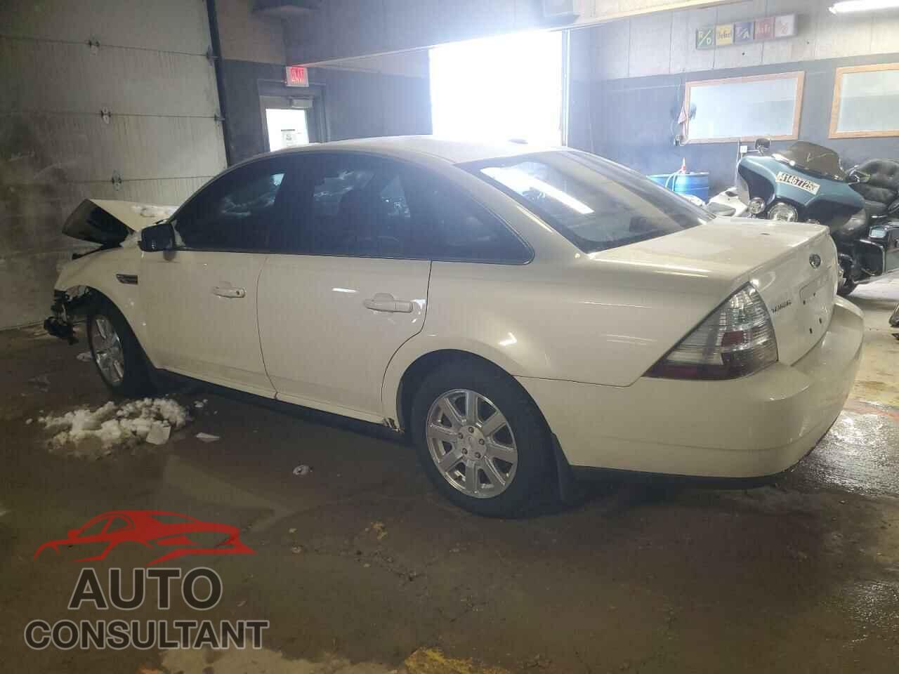 FORD TAURUS 2009 - 1FAHP23W49G116421
