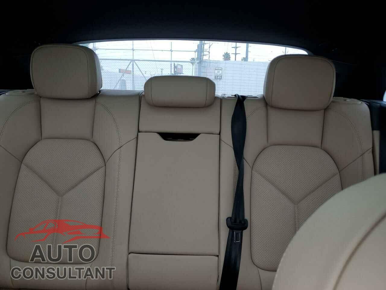 PORSCHE MACAN BASE 2024 - WP1AA2A57RLB01103