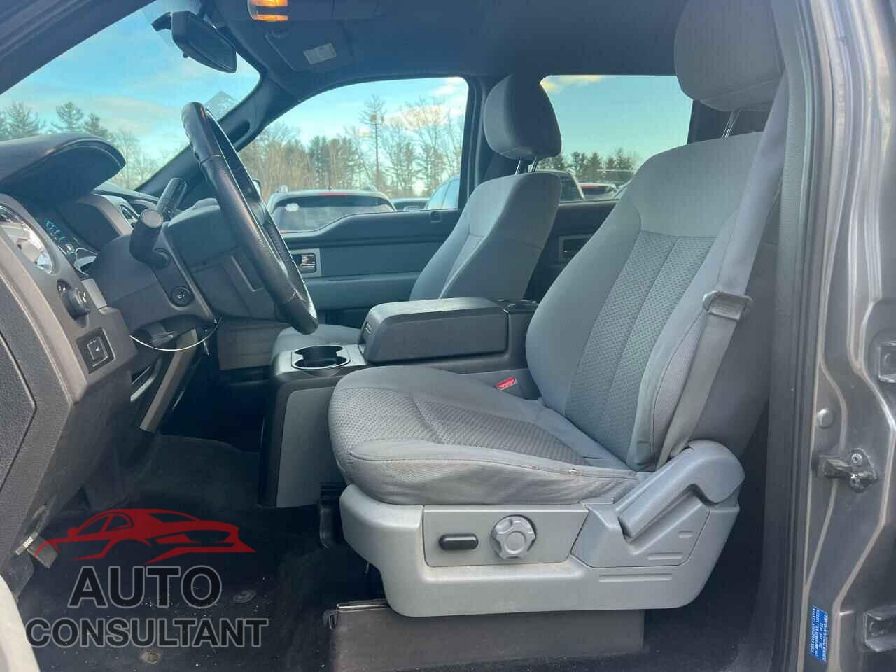 FORD F-150 2011 - 1FTFW1EF1BKD15909