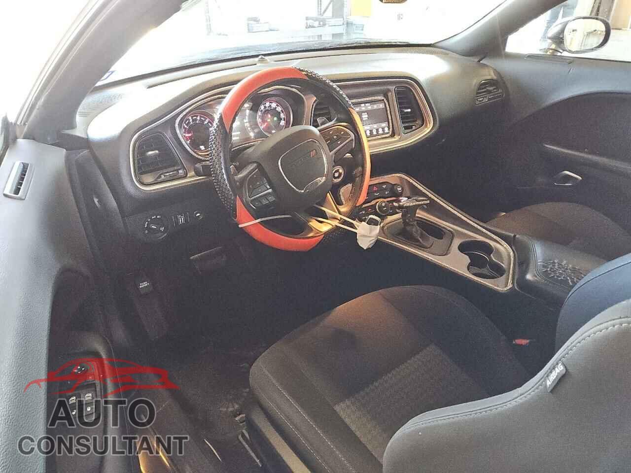 DODGE CHALLENGER 2019 - 2C3CDZKG2KH683595
