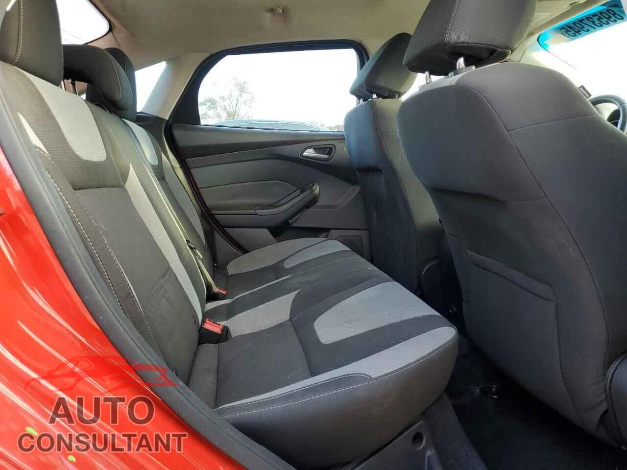 FORD FOCUS 2012 - 1FAHP3F27CL447166