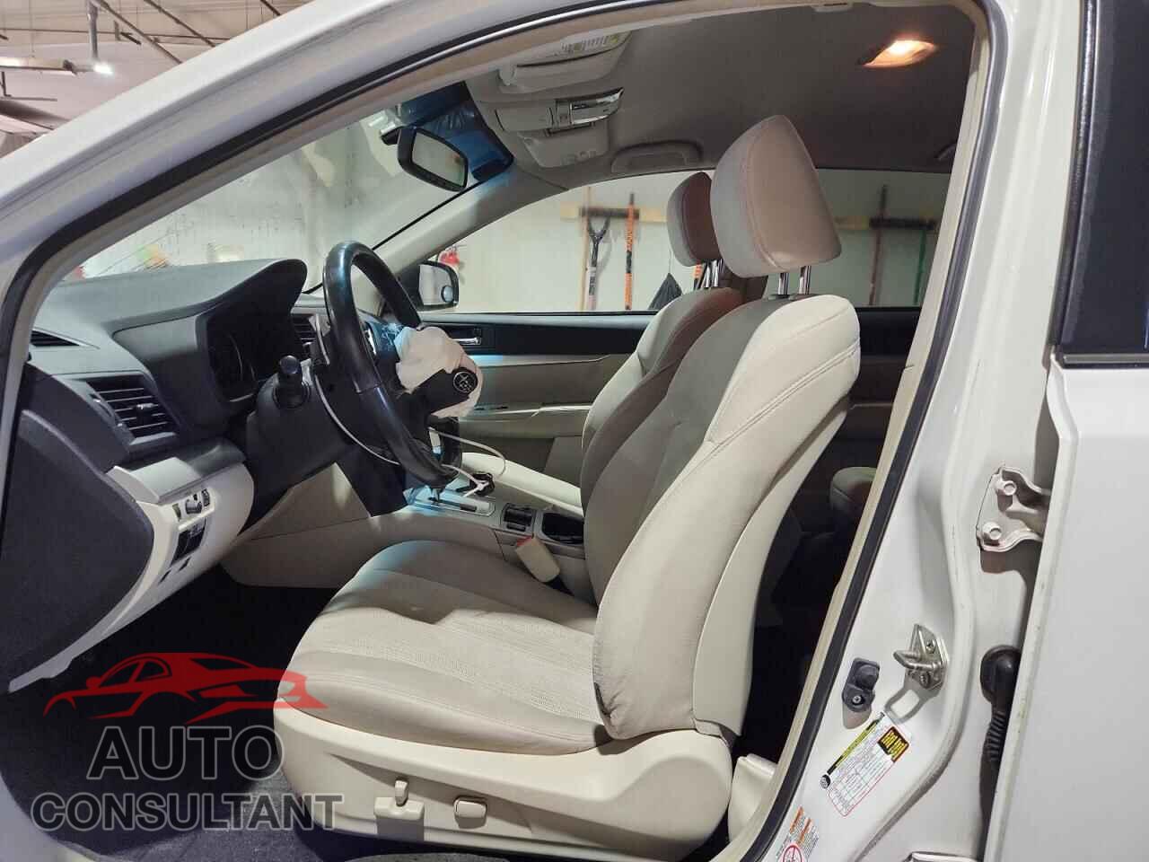 SUBARU OUTBACK 2013 - 4S4BRBCC2D3209286