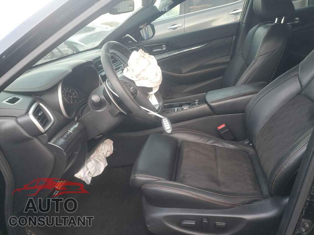 NISSAN MAXIMA 2023 - 1N4AA6EV3PC507160