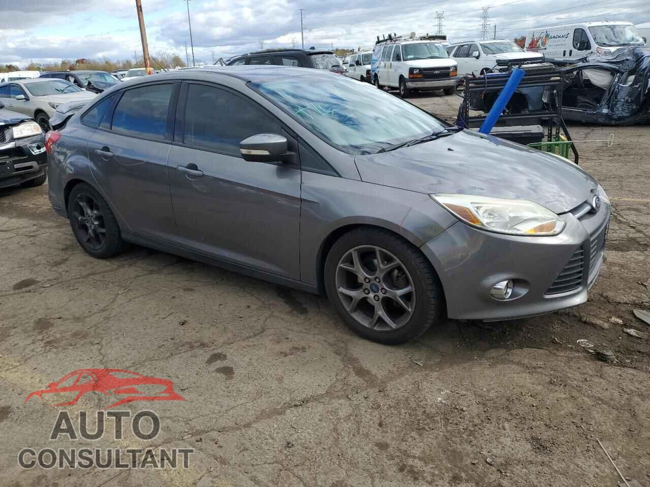 FORD FOCUS 2013 - 1FADP3F2XDL361575