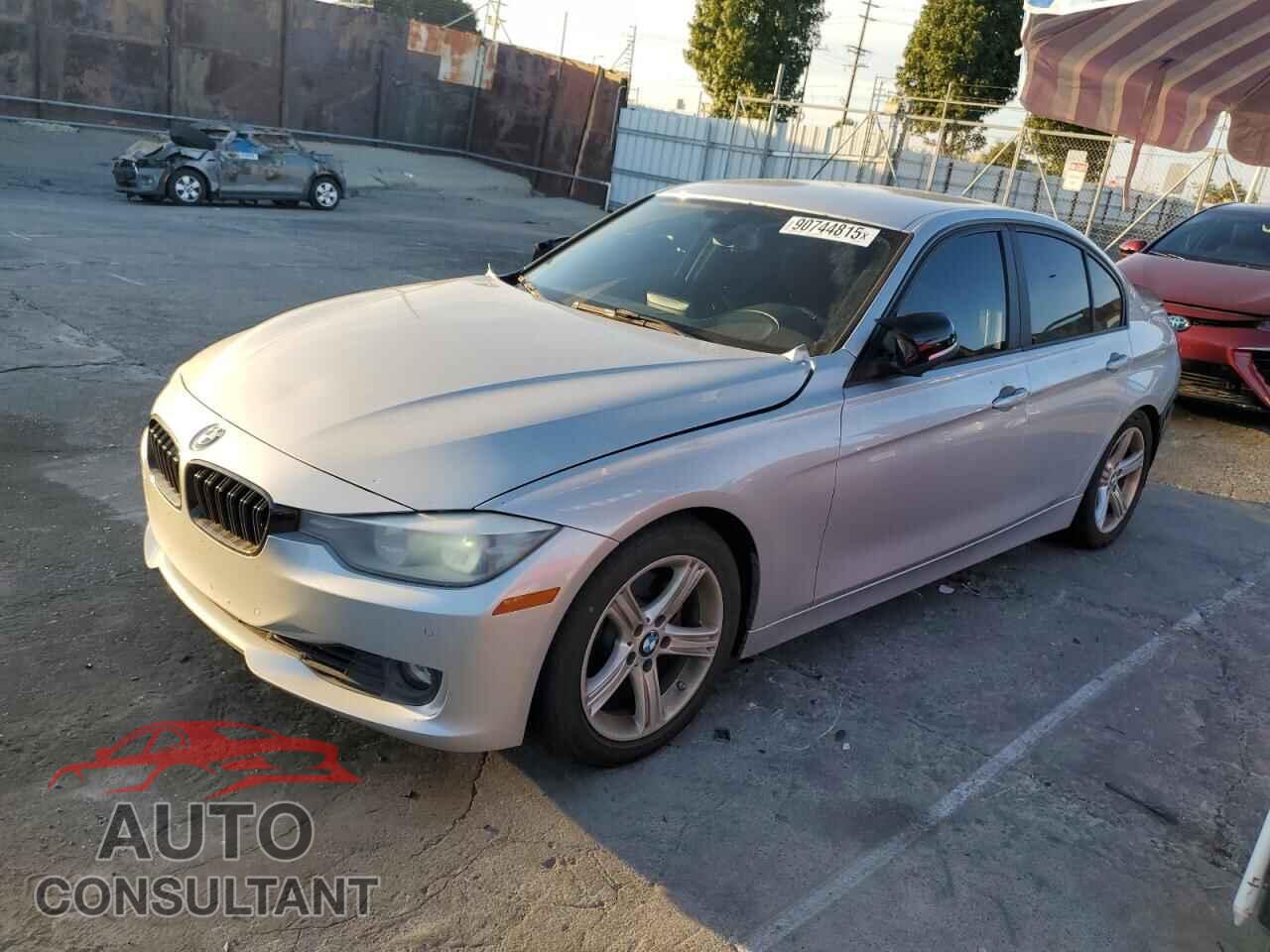 BMW 3 SERIES 2013 - WBA3A5C58DJ460874
