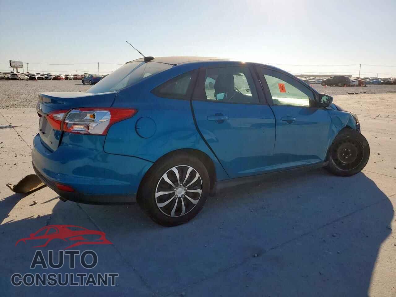 FORD FOCUS 2012 - 1FAHP3F23CL329728