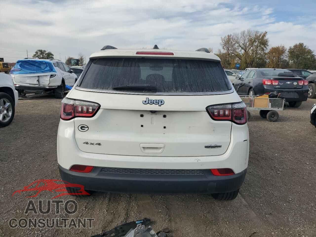 JEEP COMPASS 2017 - 3C4NJDBB4HT672067