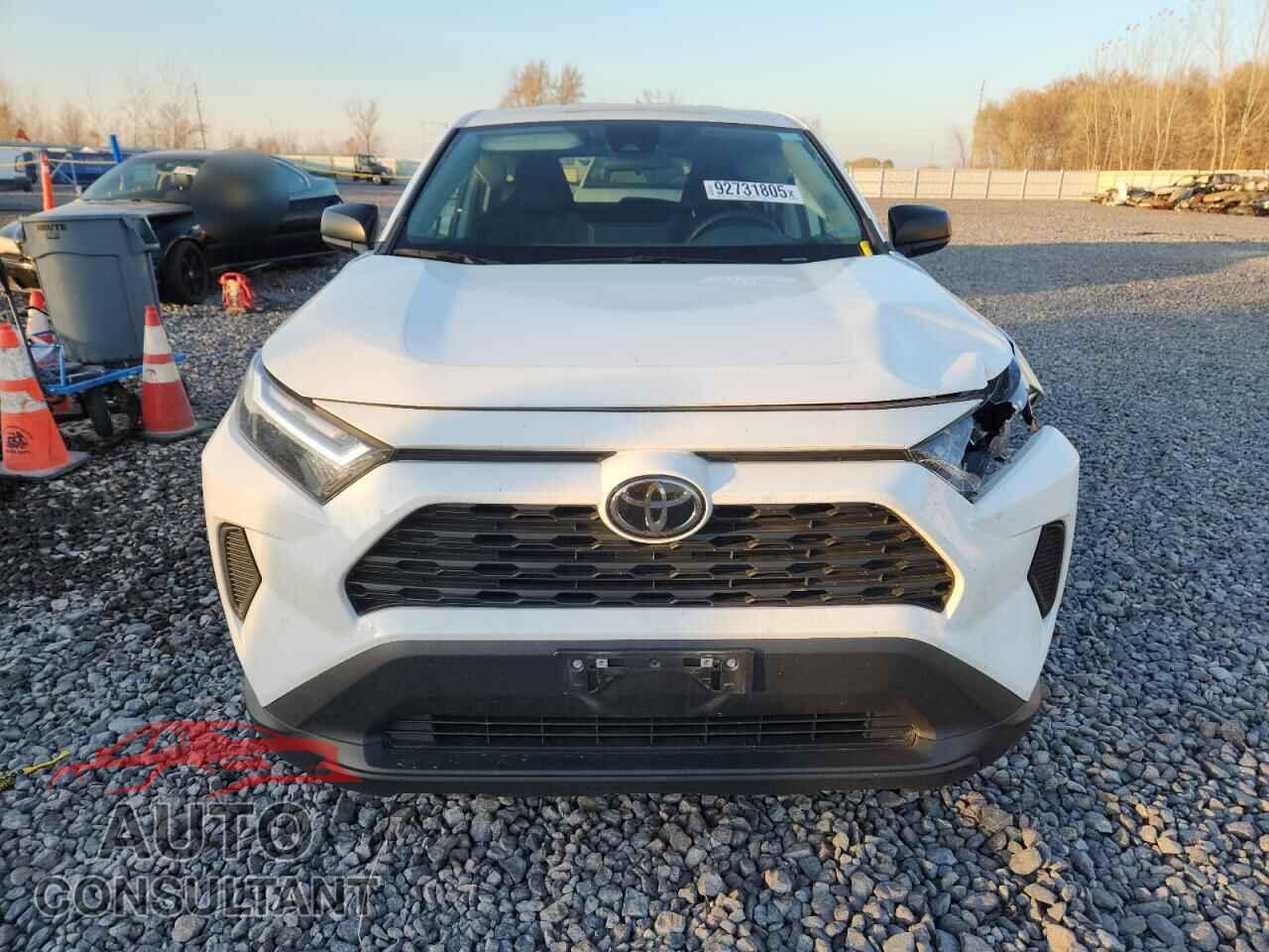 TOYOTA RAV4 2023 - 2T3F1RFV2PC362000