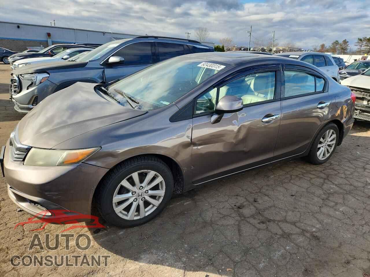 HONDA CIVIC 2012 - 2HGFB2F92CH552459