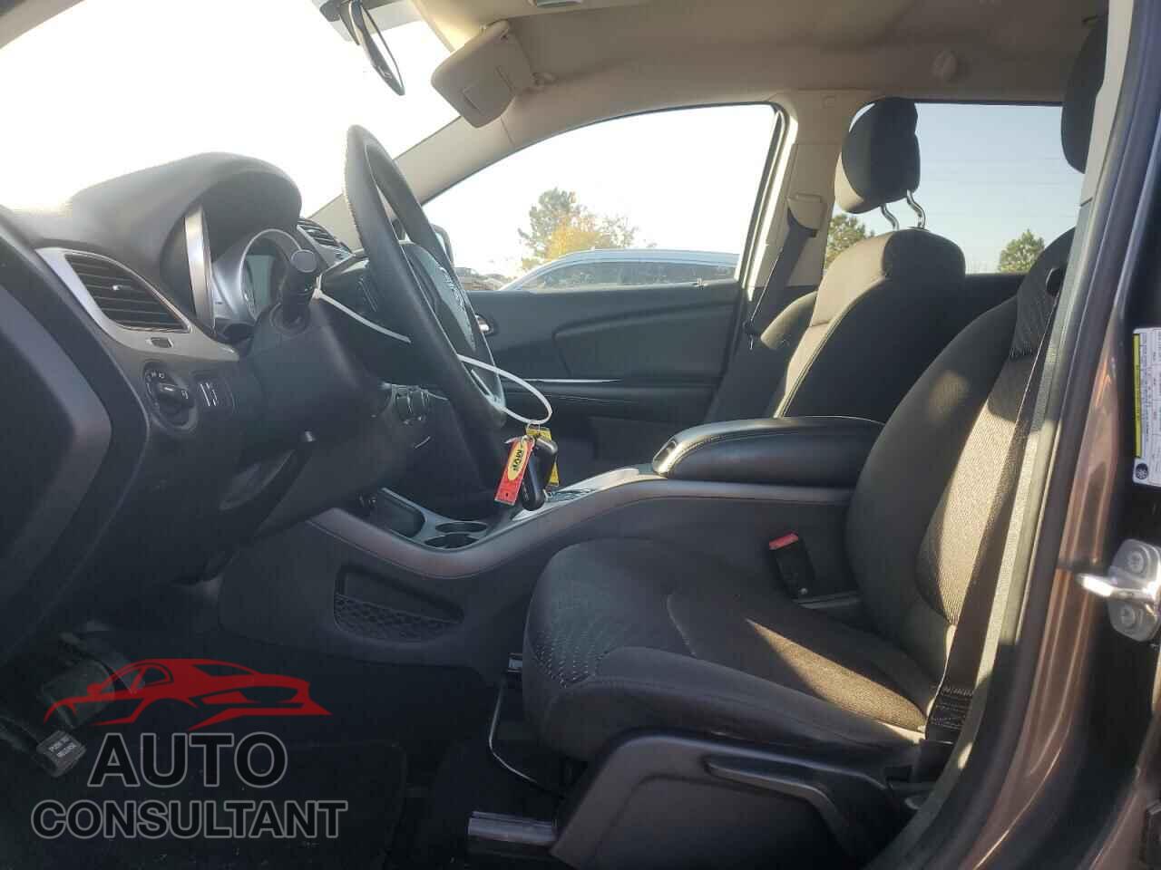 DODGE JOURNEY 2017 - 3C4PDCBB7HT648193