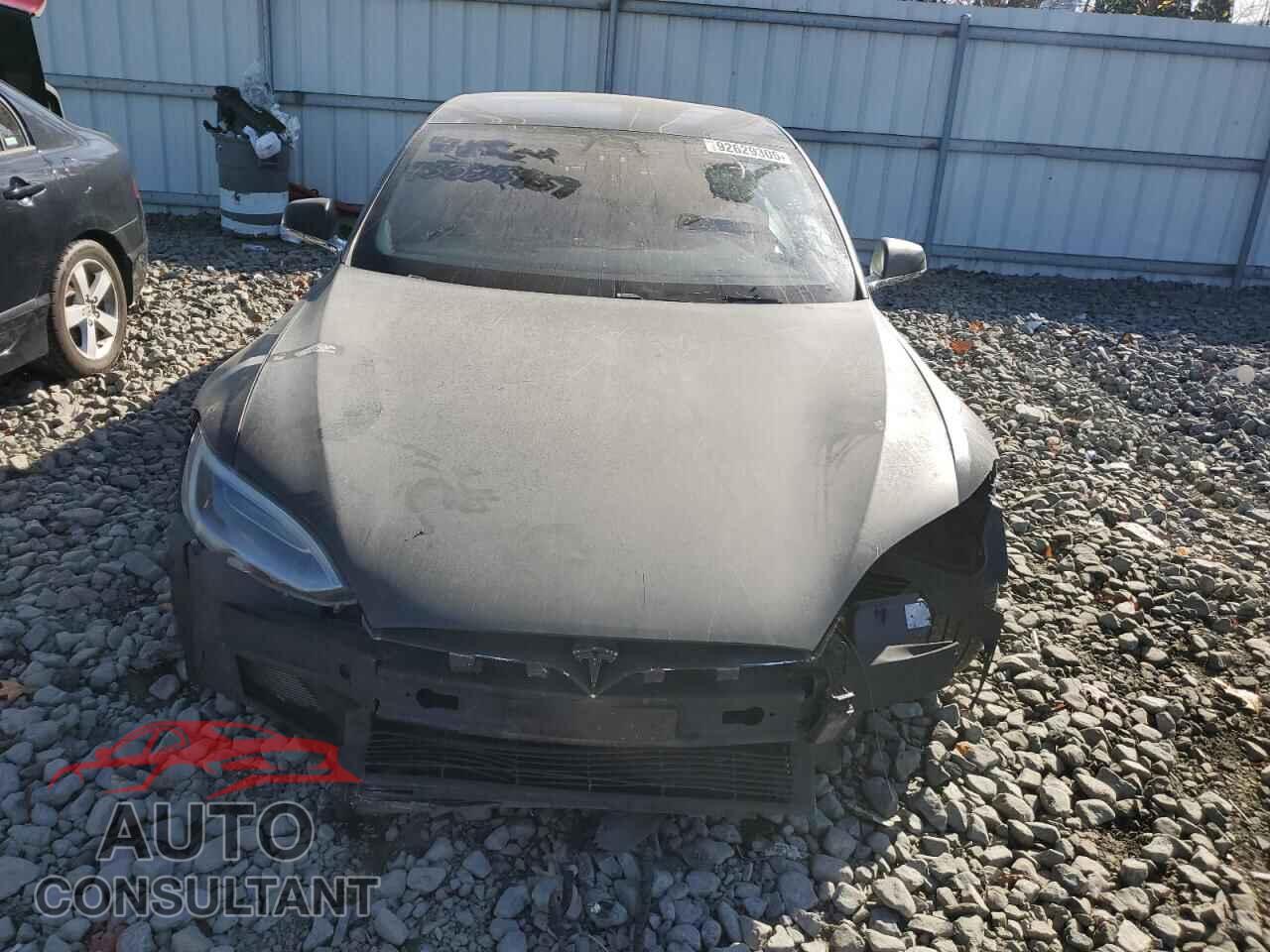 TESLA MODEL S 2018 - 5YJSA1E27JF234225