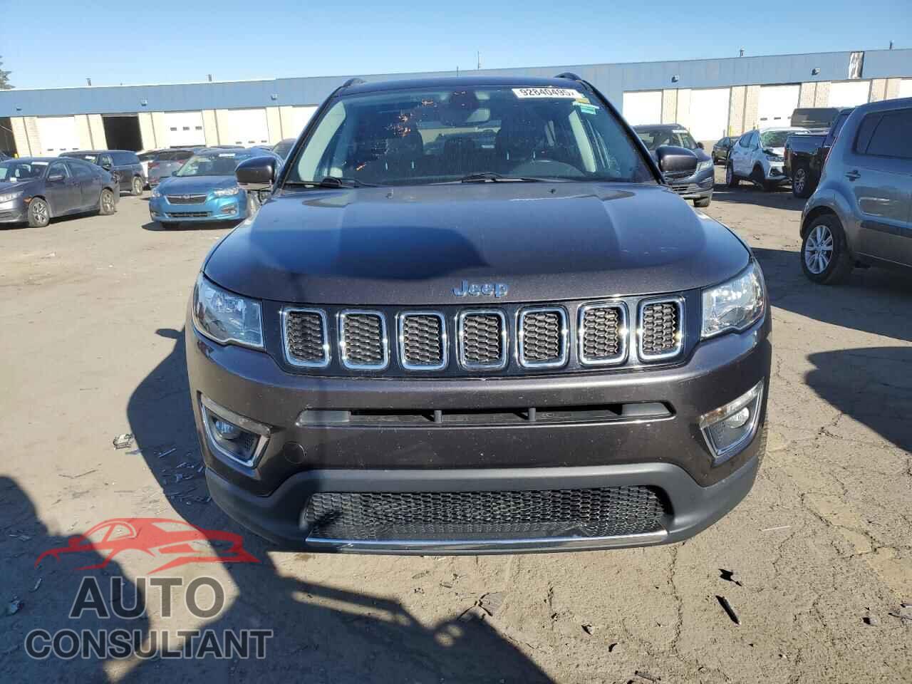 JEEP COMPASS 2019 - 3C4NJDCB3KT812079