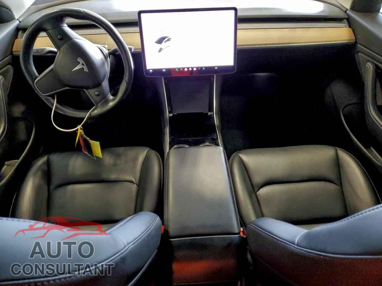 TESLA MODEL 3 2018 - 5YJ3E1EB0JF182560