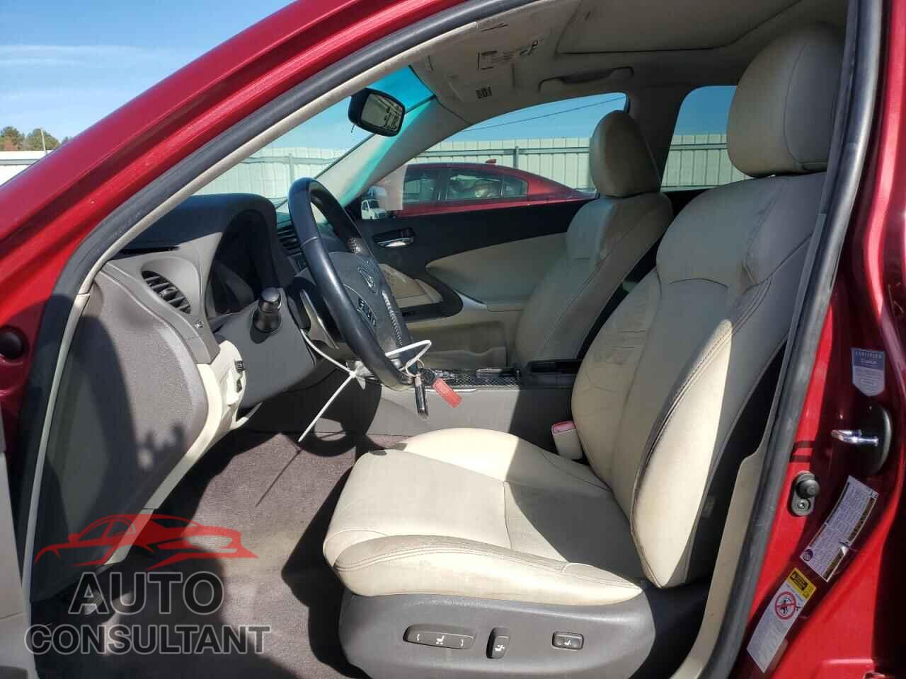 LEXUS IS 2010 - JTHBF5C20A5118537