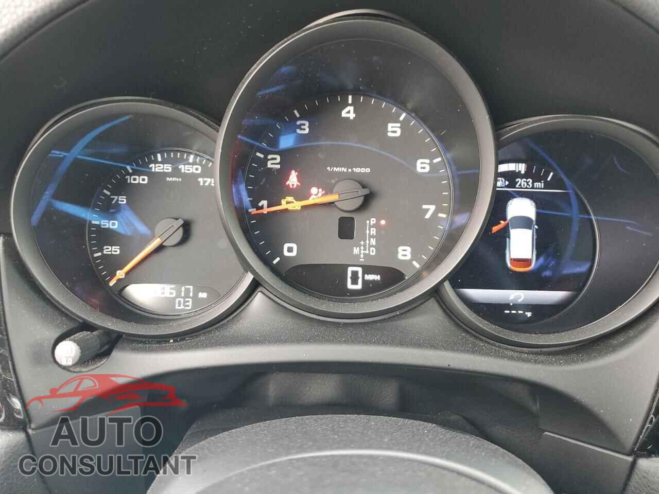 PORSCHE MACAN 2018 - WP1AA2A53JLB03693