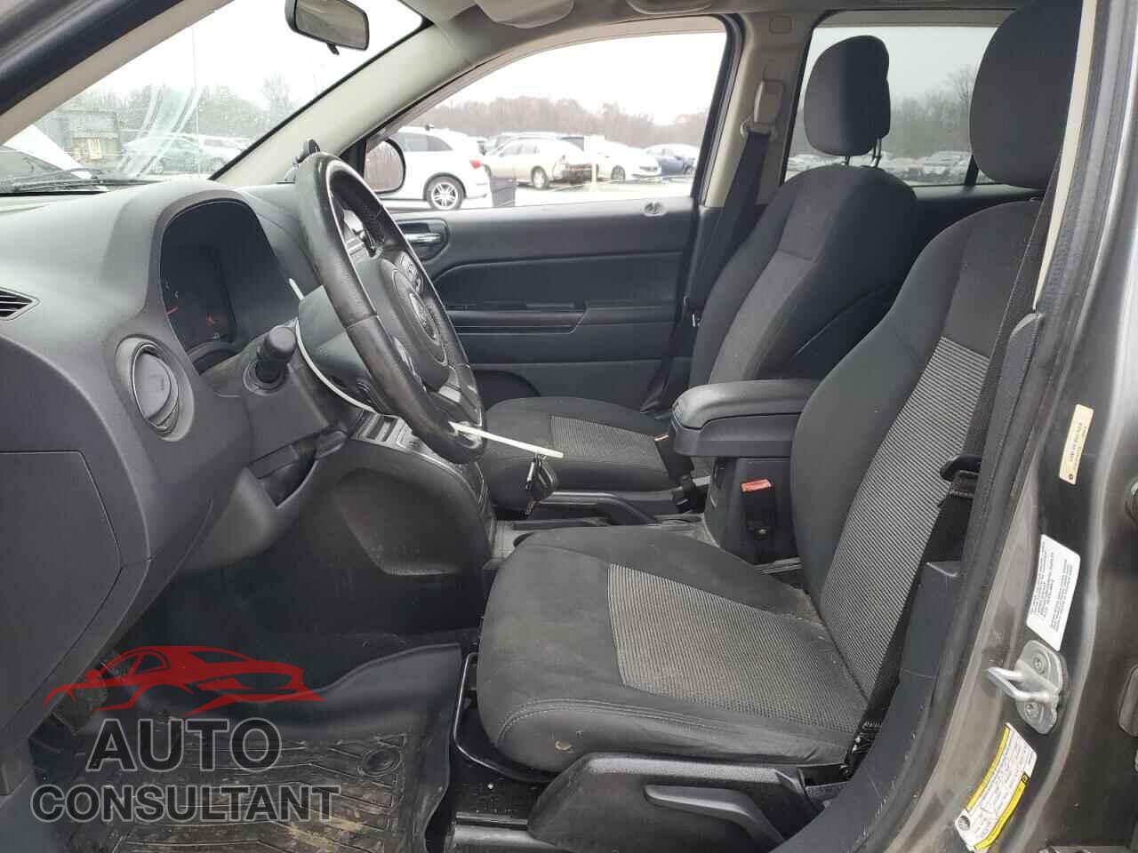 JEEP COMPASS 2011 - 1J4NF1FB1BD219316