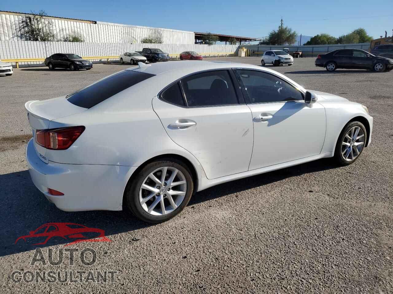 LEXUS IS 2012 - JTHBF5C20C5158359