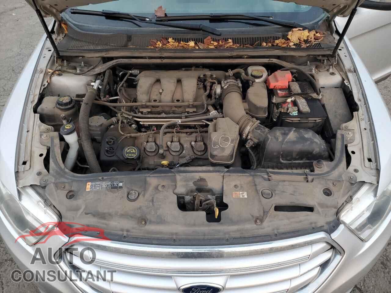 FORD TAURUS 2015 - 1FAHP2F8XFG114620