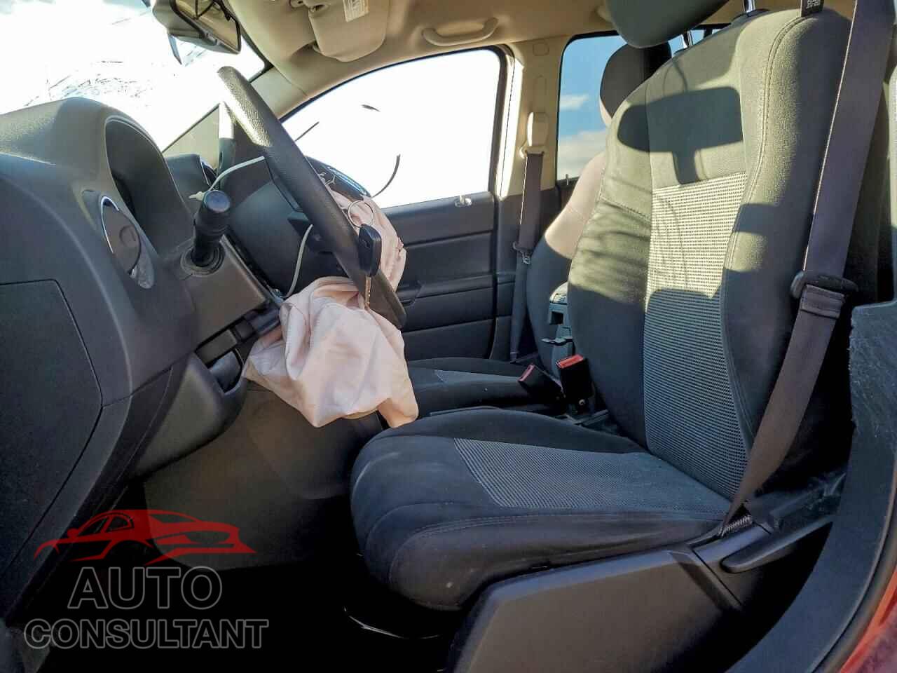 JEEP COMPASS 2016 - 1C4NJDBB5GD556879