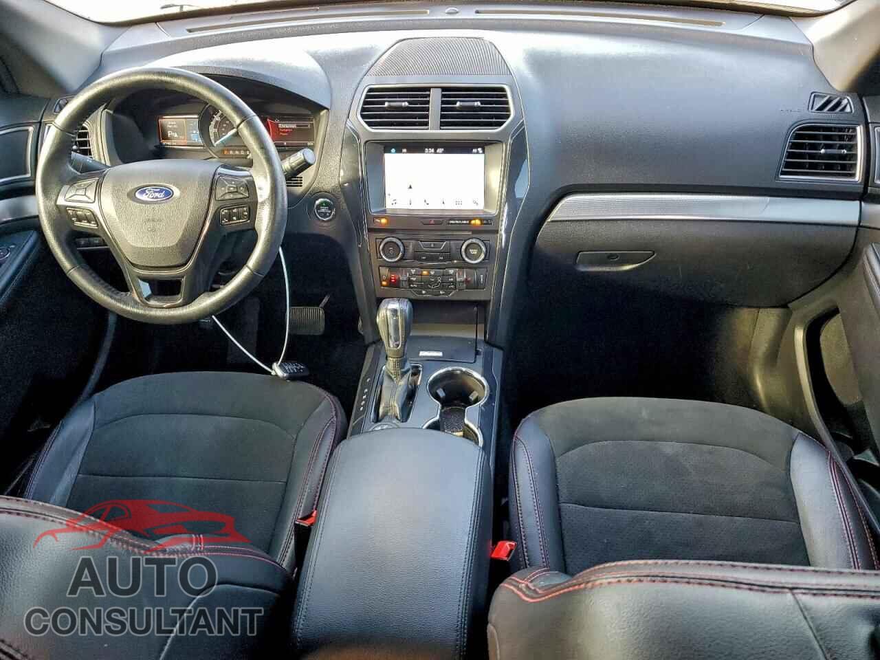 FORD EXPLORER 2018 - 1FM5K8D84JGA55618