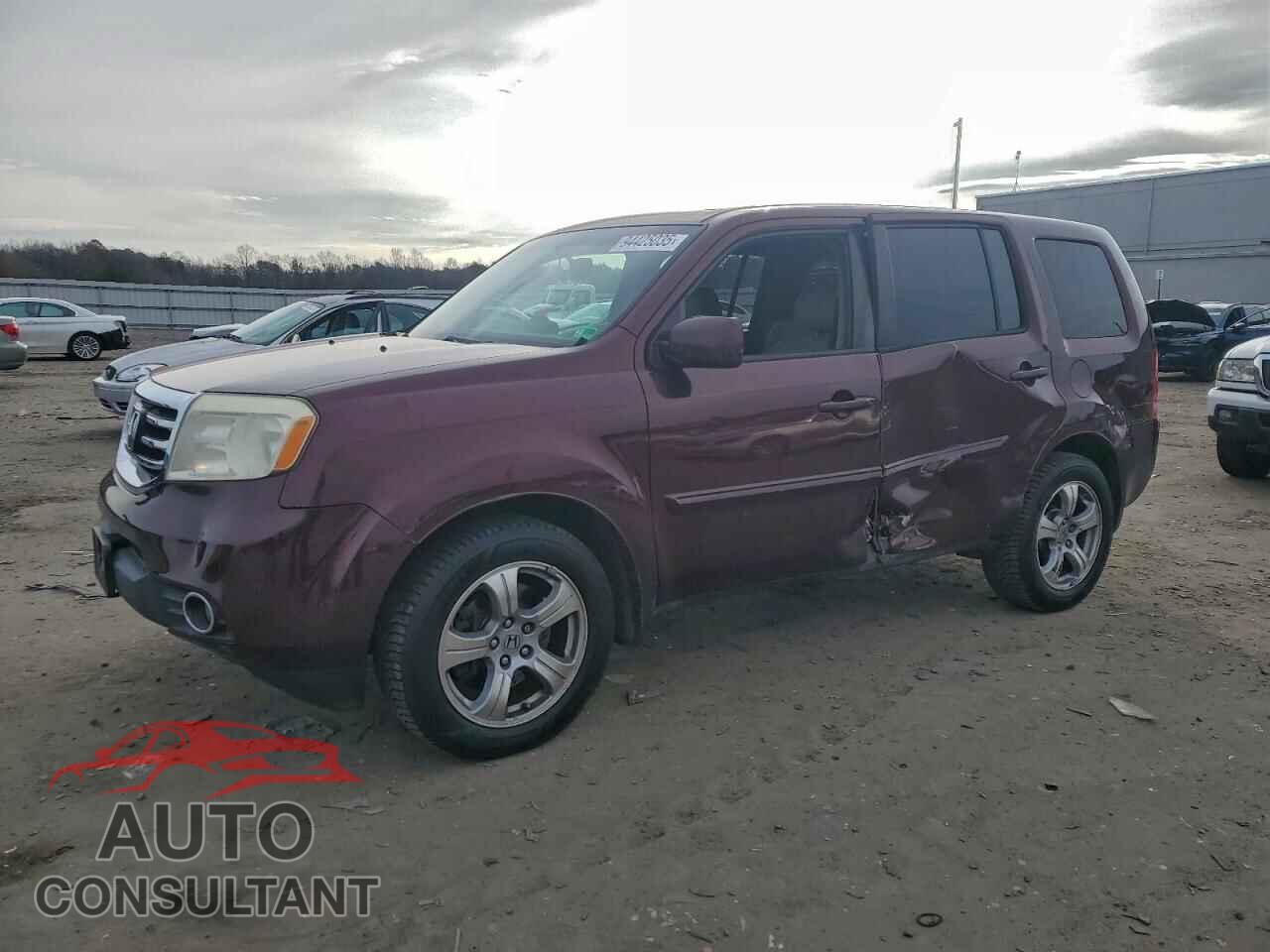 HONDA PILOT 2015 - 5FNYF4H71FB069400
