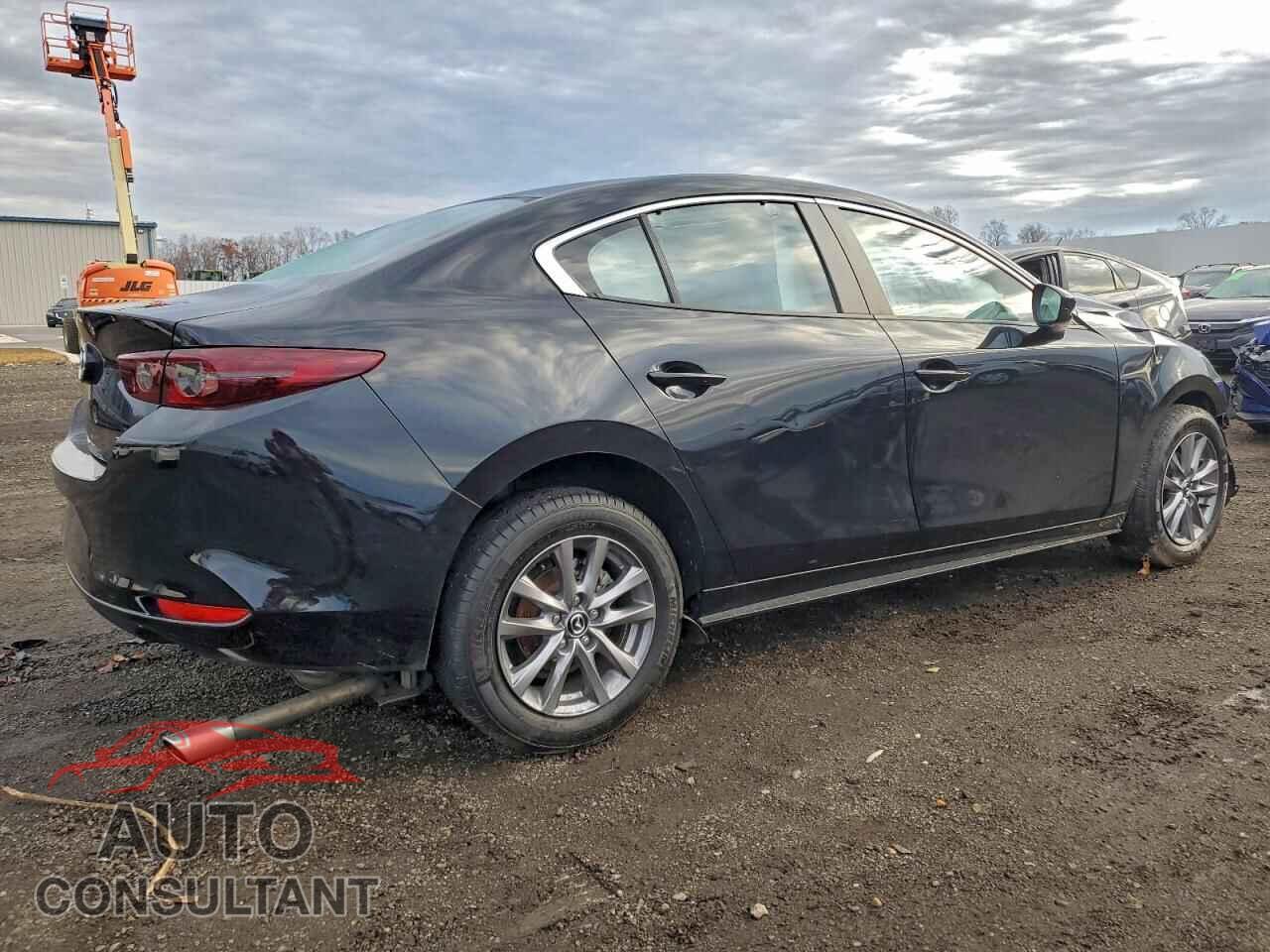 MAZDA 3 2021 - JM1BPAA7XM1313062