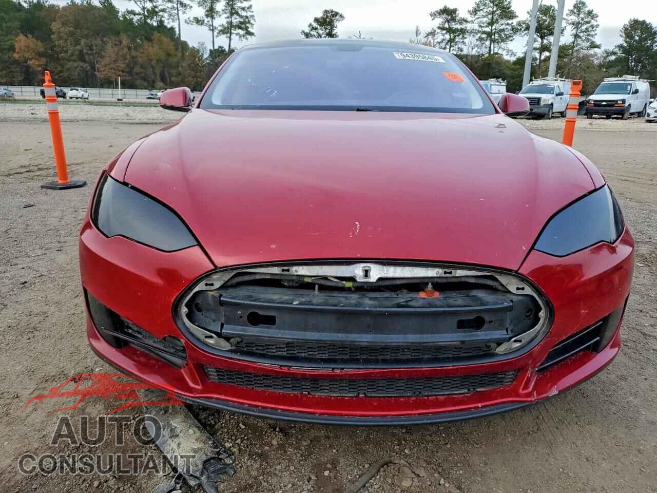 TESLA MODEL S 2013 - 5YJSA1CP6DFP18311