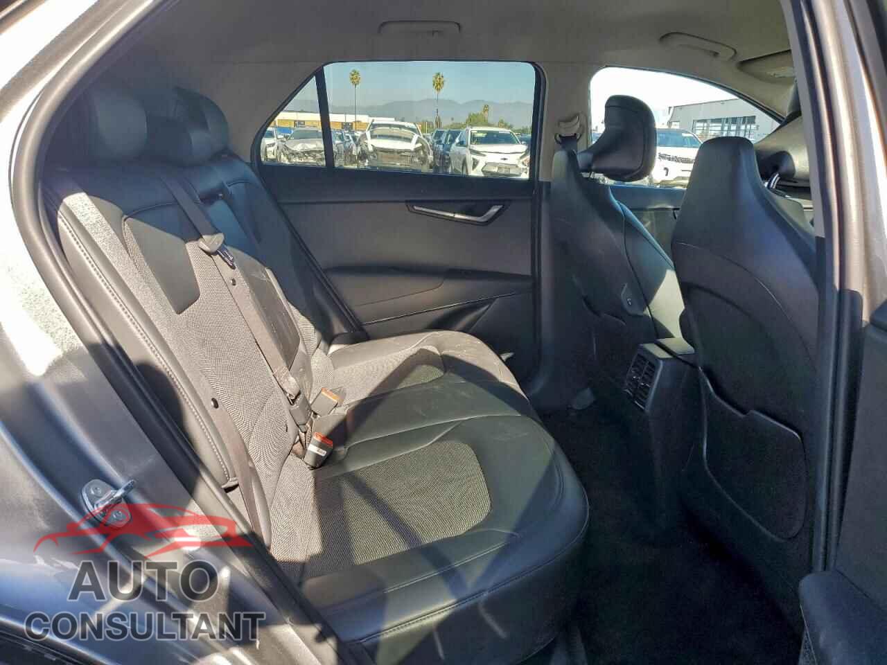 KIA NIRO WIND 2024 - KNDCR3L13R5113627