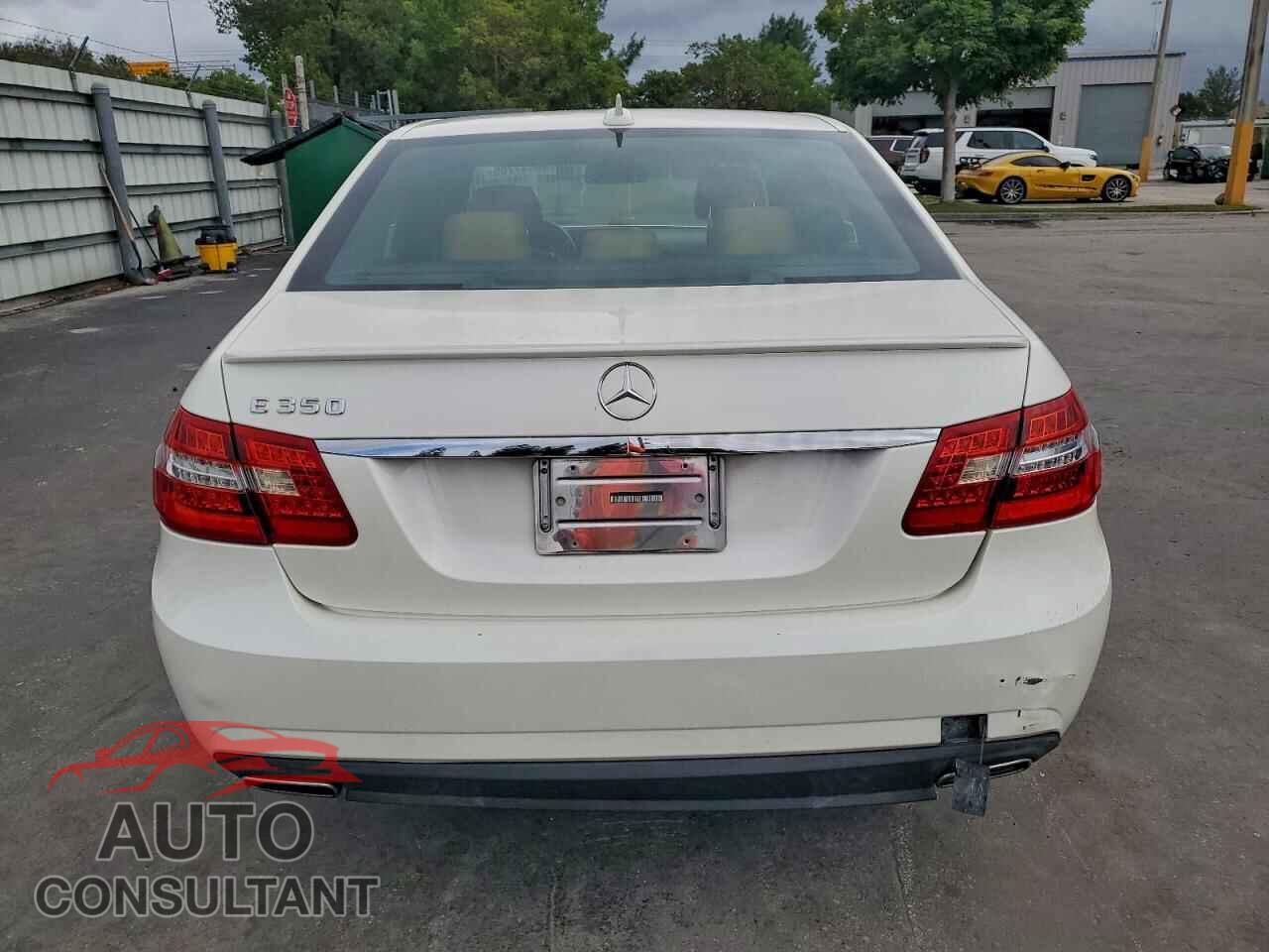 MERCEDES-BENZ E-CLASS 2013 - WDDHF5KB2DA698257
