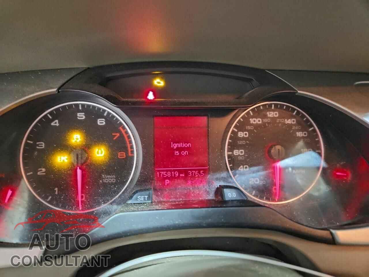AUDI A4 2012 - WAUBFAFL2CN012654