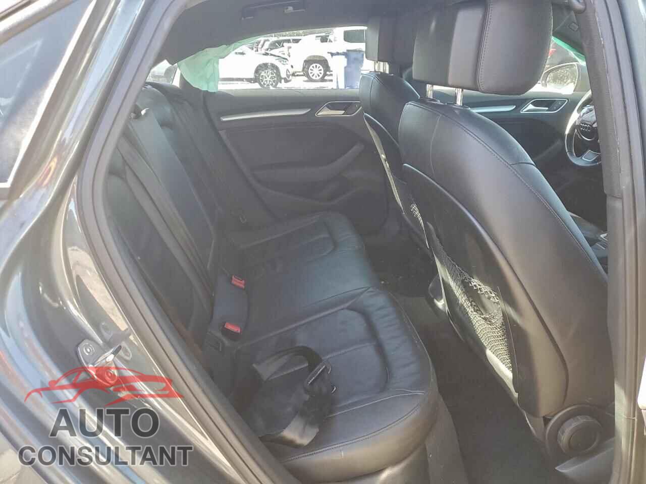AUDI A3 2016 - WAUA7GFF7G1030912