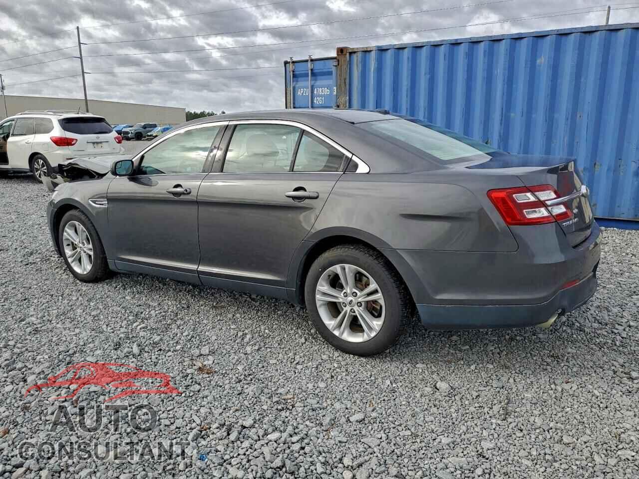 FORD TAURUS 2015 - 1FAHP2E85FG174175