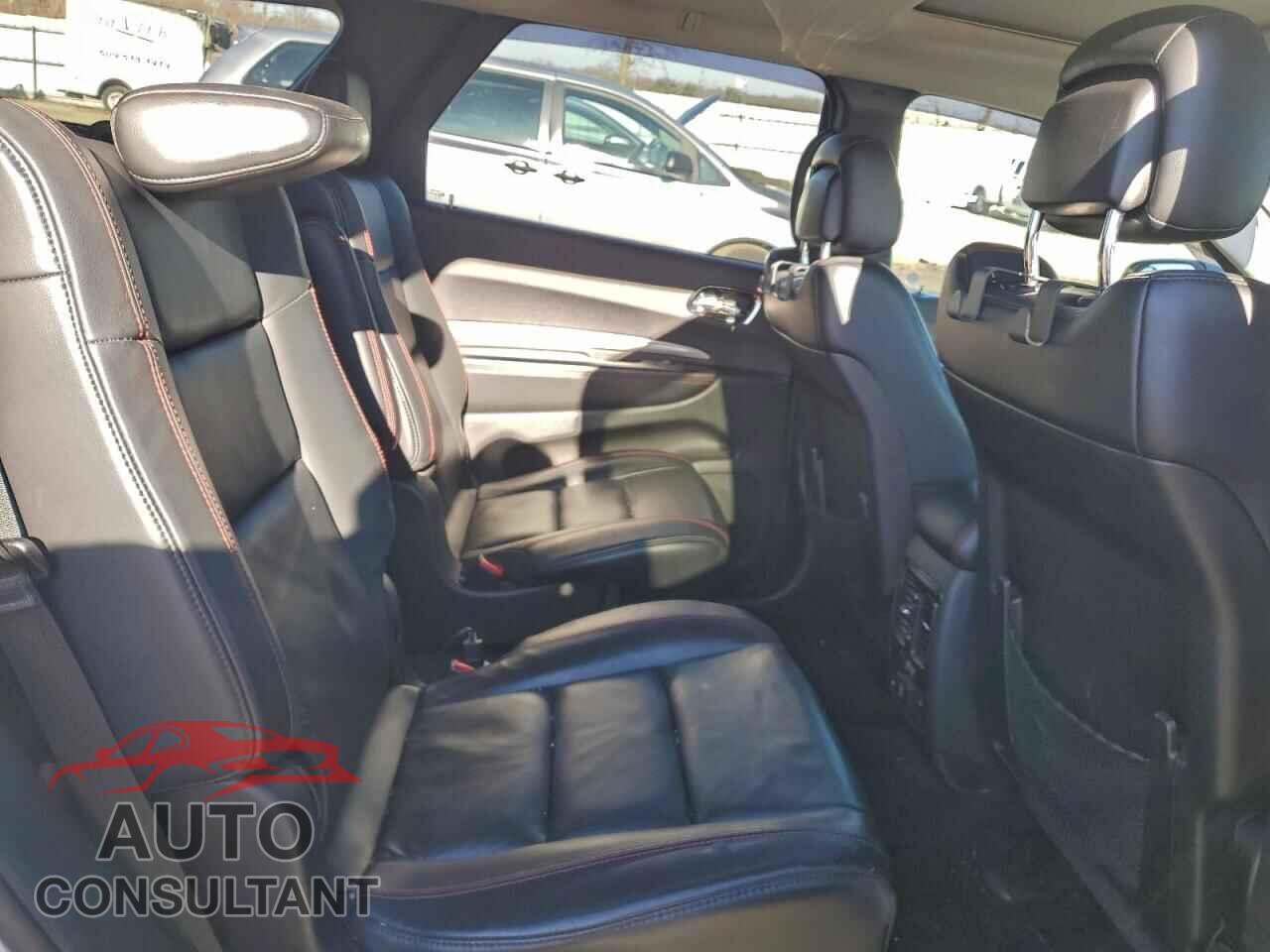 DODGE DURANGO 2018 - 1C4RDJDG5JC386889