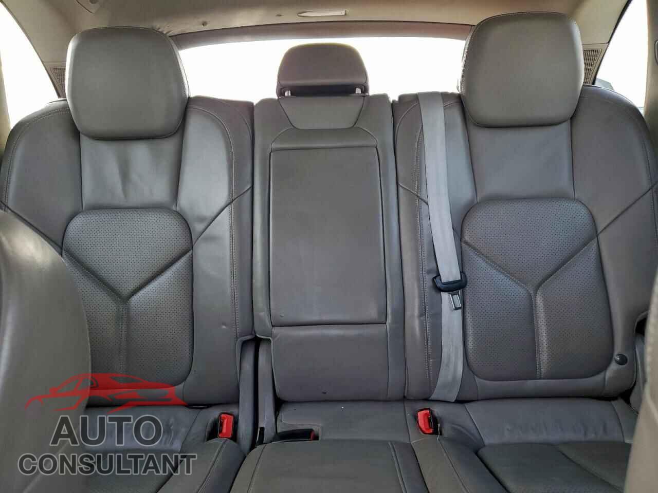 PORSCHE CAYENNE 2013 - WP1AF2A29DLA40921