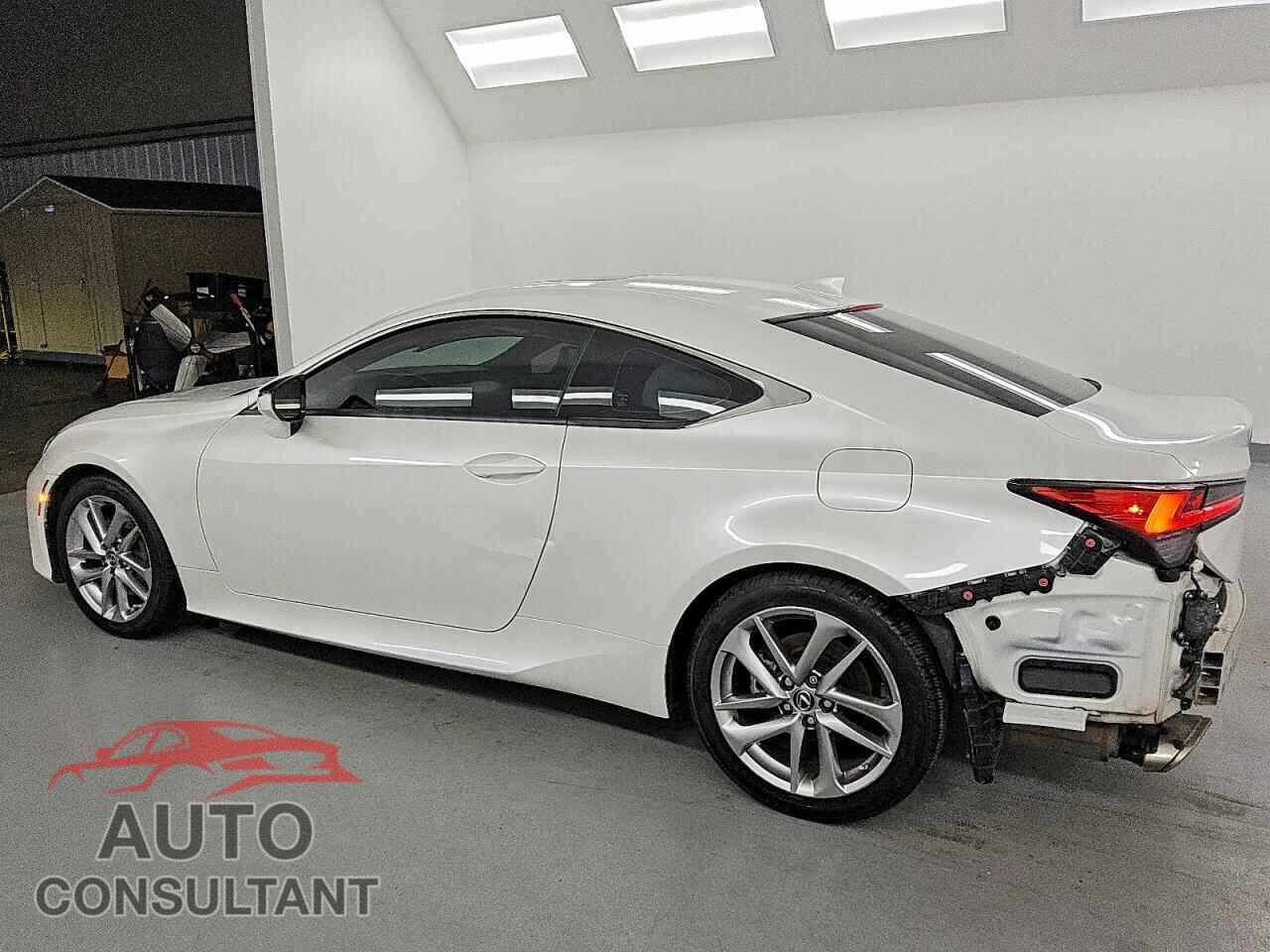 LEXUS RC300 2021 - JTHAA5BC1M5011411