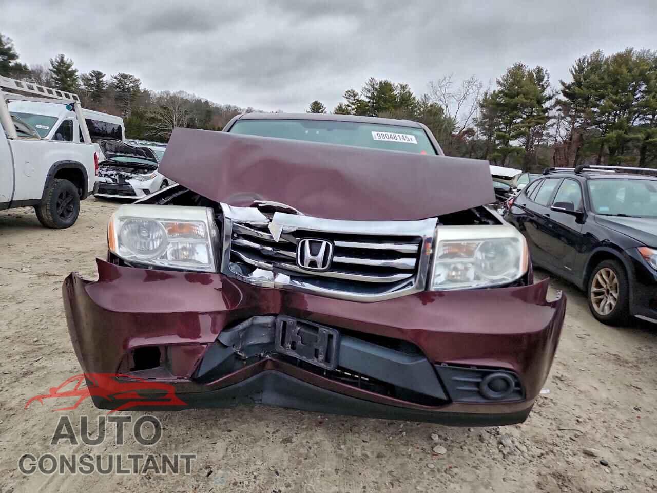 HONDA PILOT 2015 - 5FNYF4H21FB009587