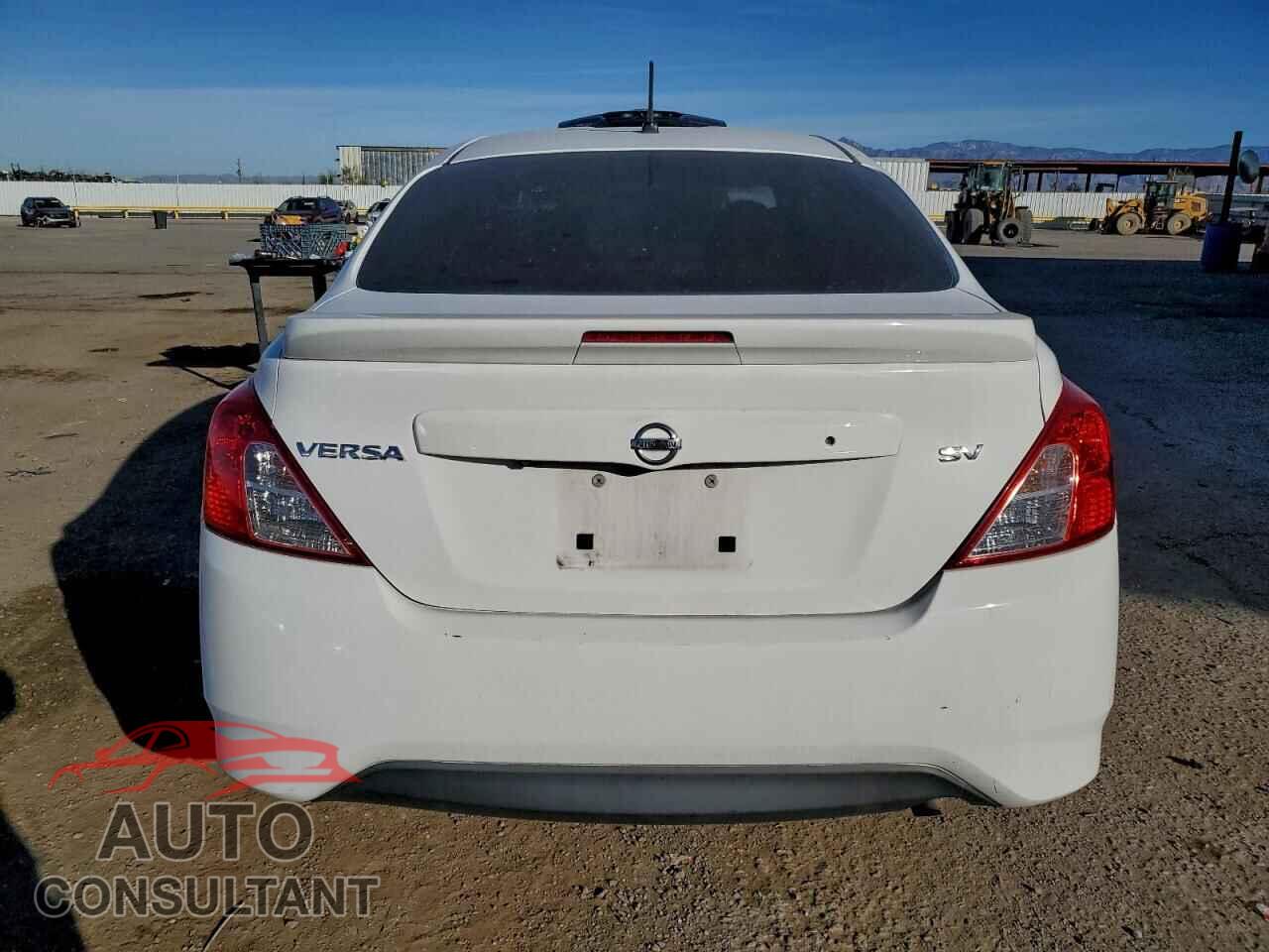NISSAN VERSA 2019 - 3N1CN7AP3KL848434