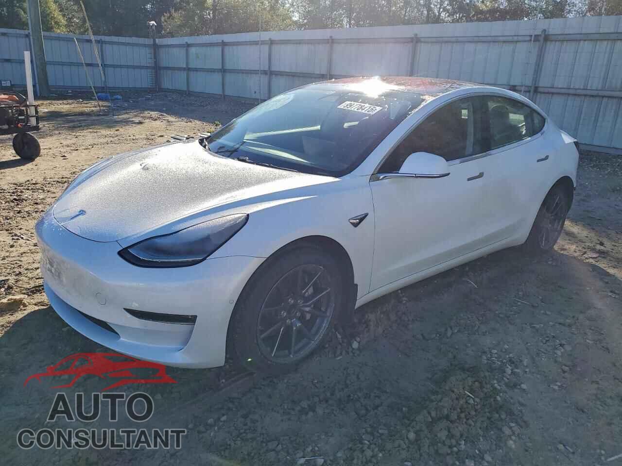 TESLA MODEL 3 2018 - 5YJ3E1EA1JF051032