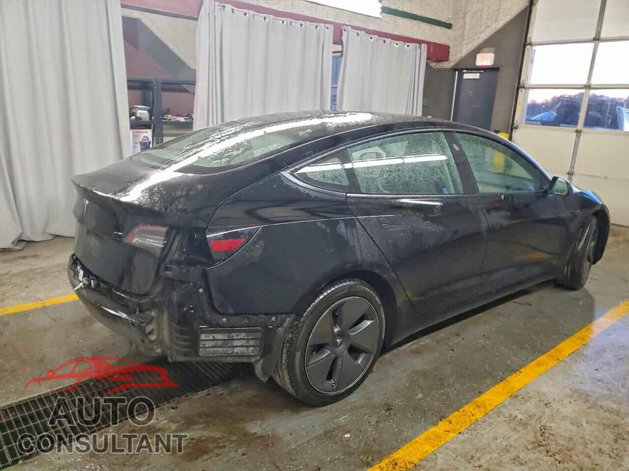 TESLA MODEL 3 2022 - 5YJ3E1EA2NF289221