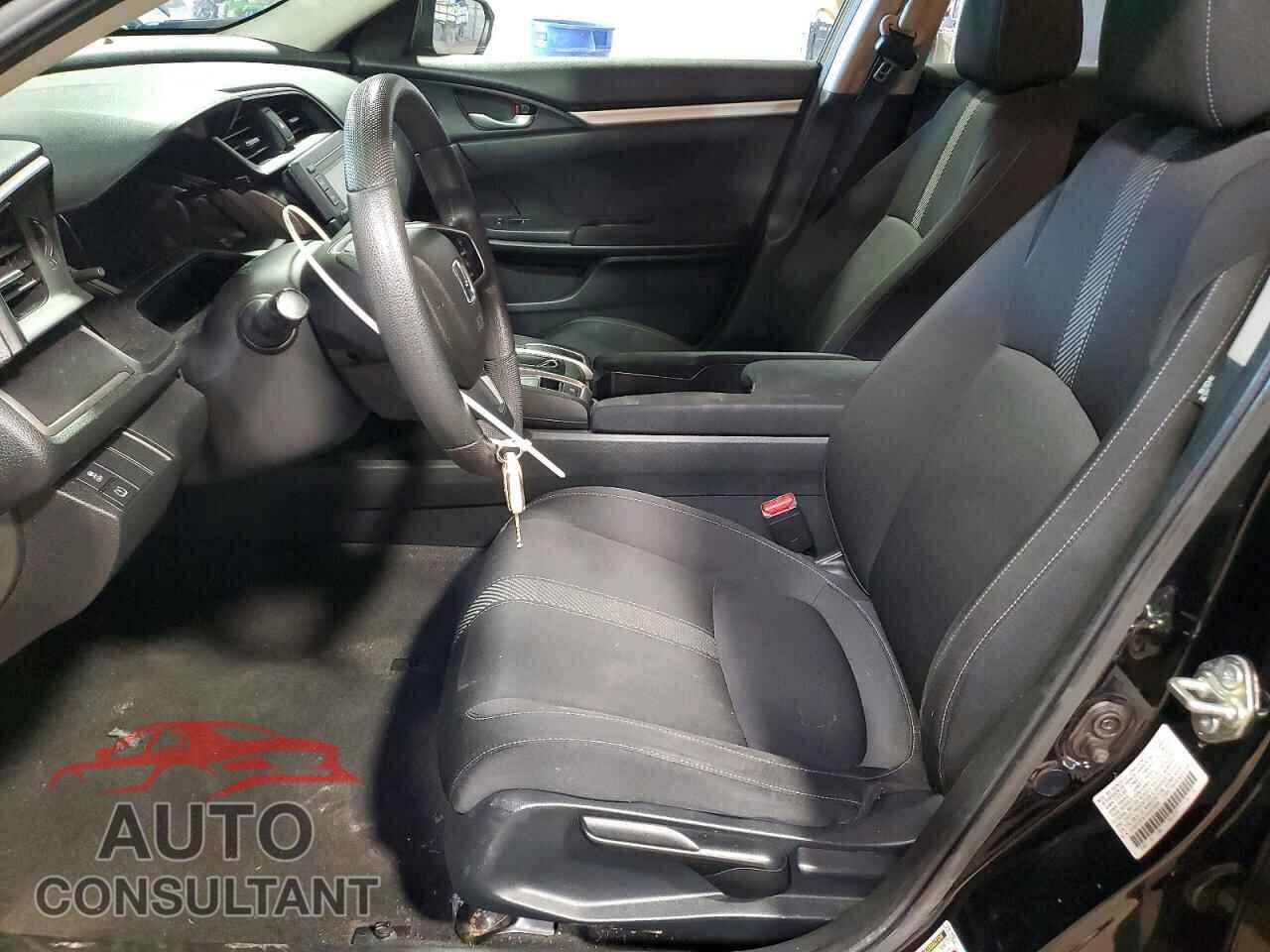 HONDA CIVIC 2017 - 2HGFC2F57HH525680
