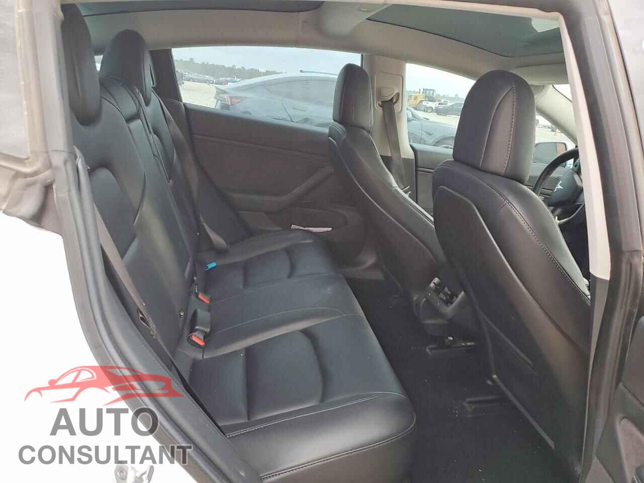TESLA MODEL 3 2018 - 5YJ3E1EB2JF067698