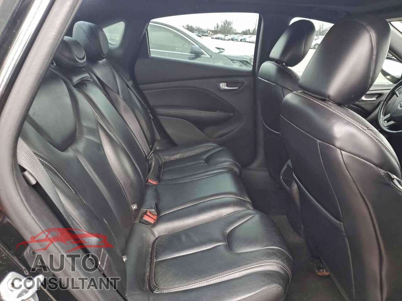 DODGE DART 2013 - 1C3CDFCA4DD105362