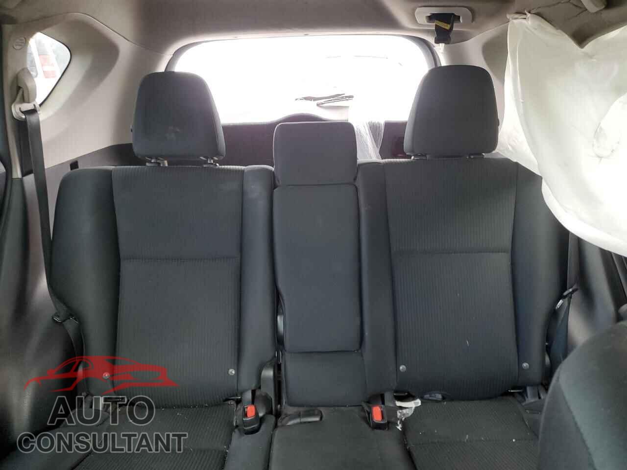 TOYOTA RAV4 2018 - 2T3BFREV5JW731696