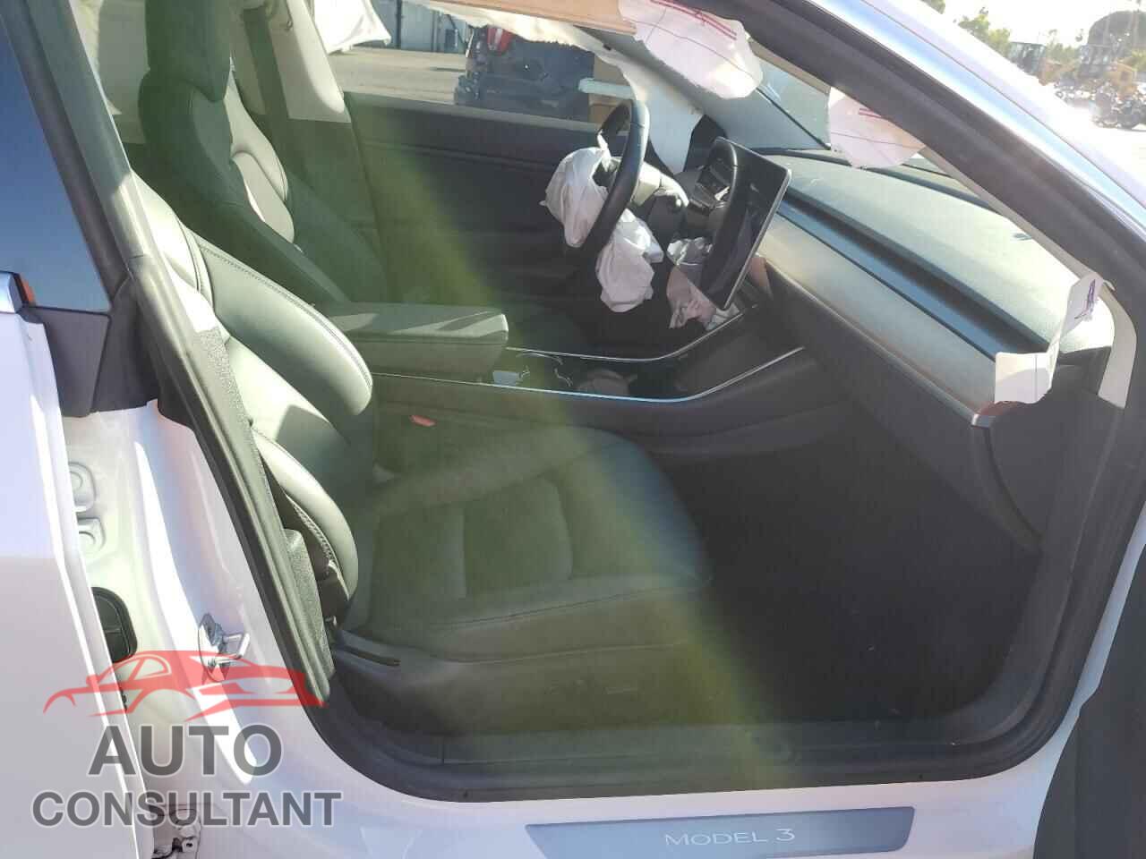 TESLA MODEL 3 2018 - 5YJ3E1EA2JF162639