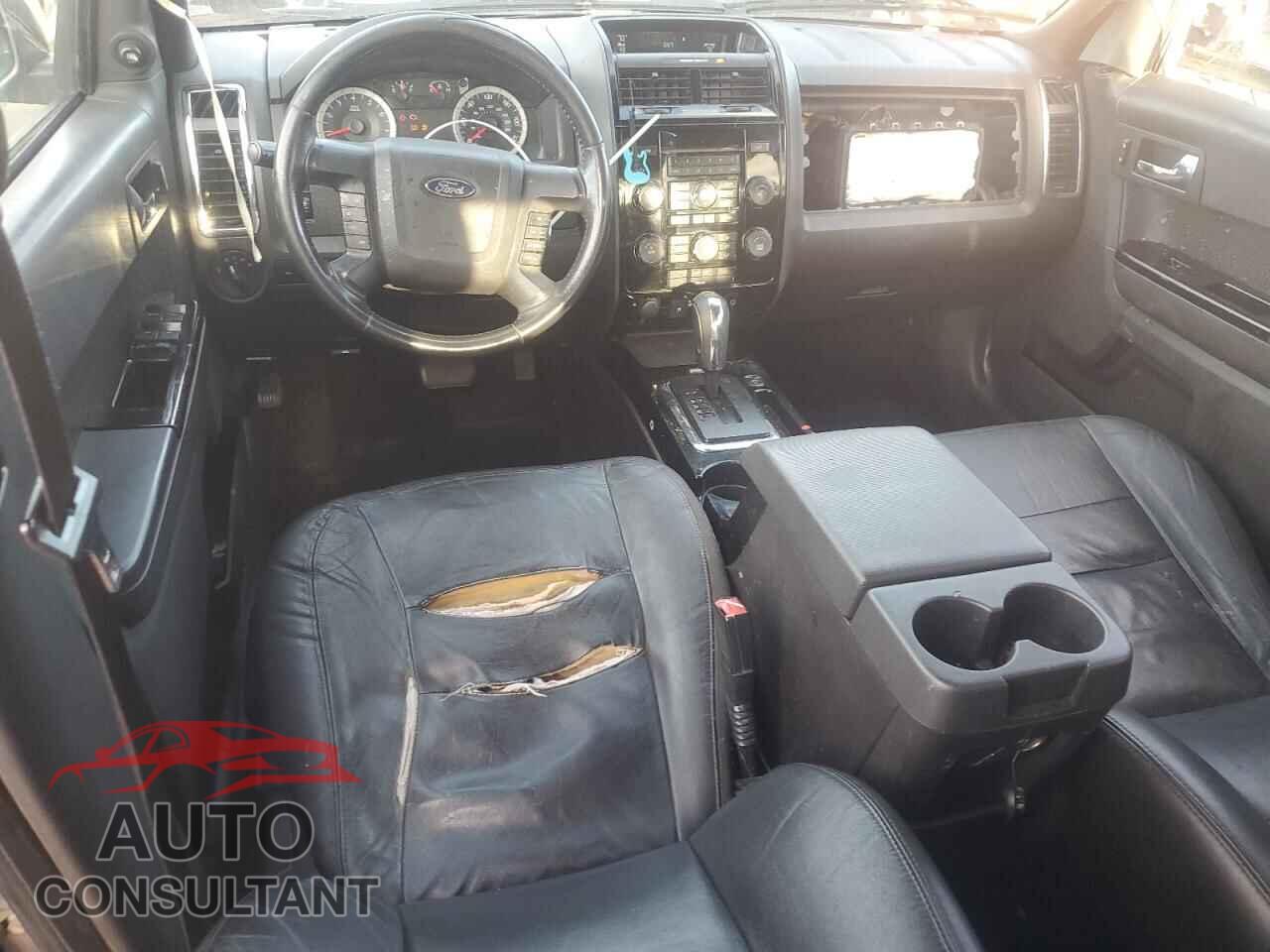 FORD ESCAPE 2010 - 1FMCU0EG7AKB63740