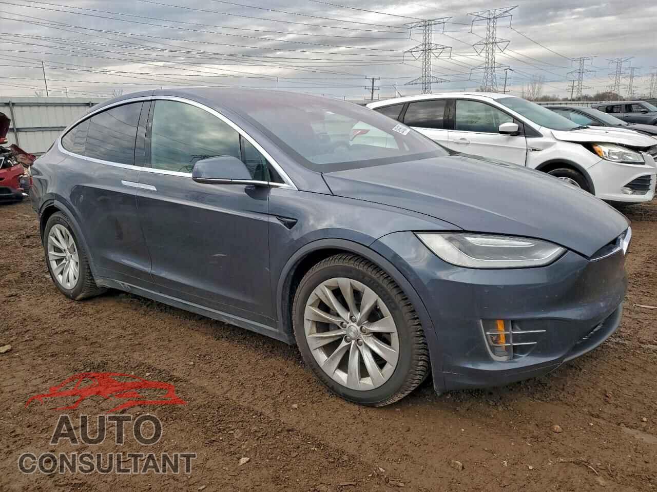 TESLA MODEL X 2016 - 5YJXCDE2XGF030366