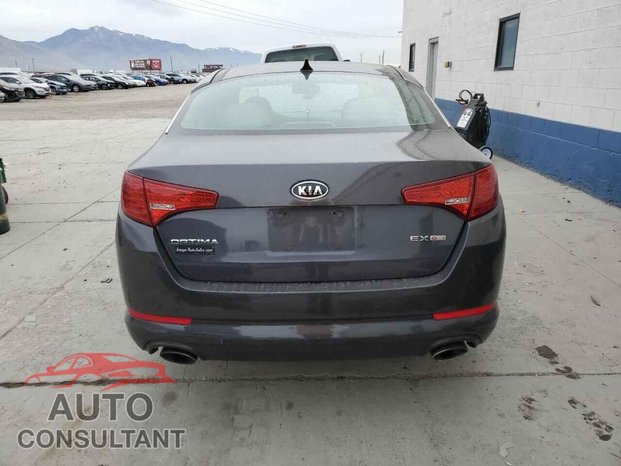KIA OPTIMA 2011 - KNAGN4A76B5174063