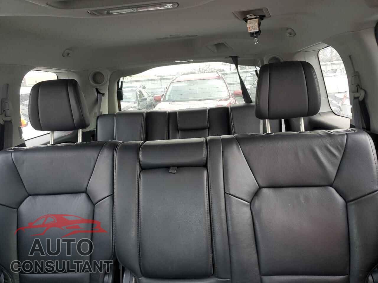HONDA PILOT 2012 - 5FNYF4H97CB075084