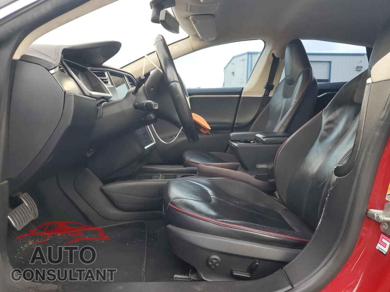 TESLA MODEL S 2013 - 5YJSA1DP5DFP09887